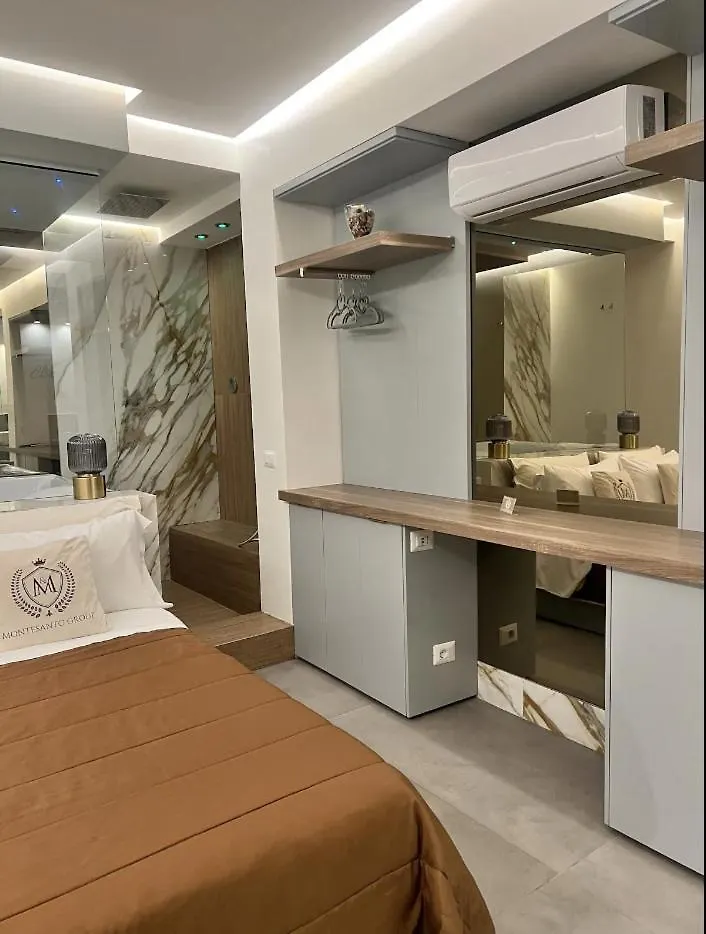 Suite Elegant Nel Centro Di Napoli 0*, Naples Italy